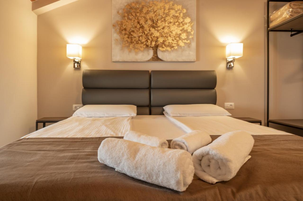Aaa Apartments & Rooms Пула Экстерьер фото